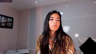 AgathaStone nude pussy closeups on cam for live sex video chat