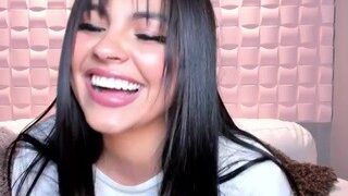 Alahia, ♥ nude before cam – live sex chat
