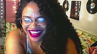 AleiaScott nude pussy closeups on cam for live sex video chat