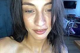 Alina_lina nude pussy closeups on cam for live sex video chat
