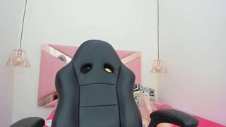 amanda_foxx nude pussy closeups on cam for live sex video chat