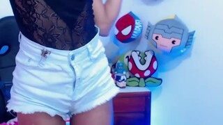 Angelica-100 nude before cam – live sex chat