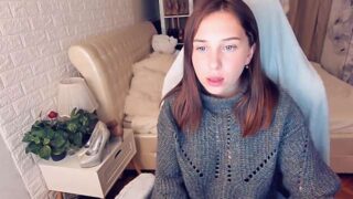 AnitaBoom nude pussy closeups on cam for live sex video chat