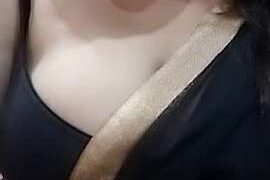 _ANU_ nude pussy closeups on cam for live sex video chat