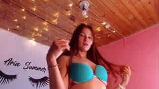 AriaSummer nude pussy closeups on cam for live sex video chat