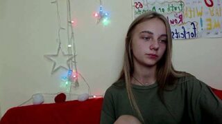 ariel_nues nude pussy closeups on cam for live sex video chat