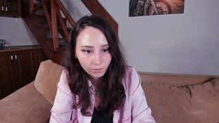 ArtstyleBeauty nude pussy closeups on cam for live sex video chat