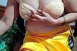 aruhi-123 nude pussy closeups on cam for live sex video chat