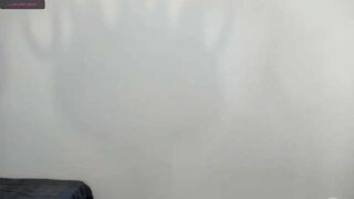 Aspyn_lia nude pussy closeups on cam for live sex video chat