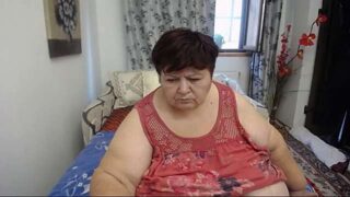 BBWLadyForU nude pussy closeups on cam for live sex video chat