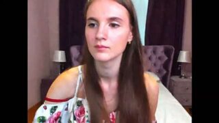 BellaBianco nude pussy closeups on cam for live sex video chat