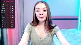 Betty_Gold nude pussy closeups on cam for live sex video chat