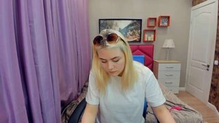 blinding_baby nude pussy closeups on cam for live sex video chat