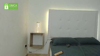 Bunny_brown__ nude pussy closeups on cam for live sex video chat