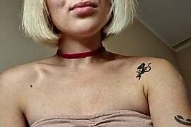 _cherrylady nude pussy closeups on cam for live sex video chat