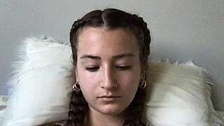 chlobaby nude pussy closeups on cam for live sex video chat