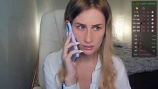Chloe_Wattson nude pussy closeups on cam for live sex video chat