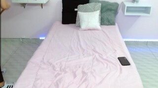 Crystal-willo nude before cam – live sex chat