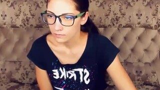 DaissyWong nude before cam – live sex chat