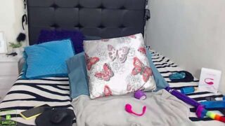 Darly_ass nude pussy closeups on cam for live sex video chat