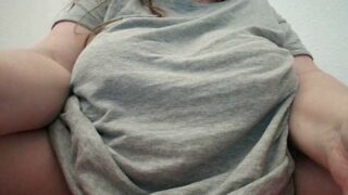 DickeTittenschlampe nude pussy closeups on cam for live sex video chat