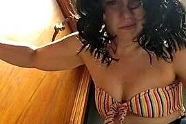 dropdeaddaisy nude pussy closeups on cam for live sex video chat