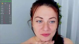 Elen_Pfeiffer nude pussy closeups on cam for live sex video chat