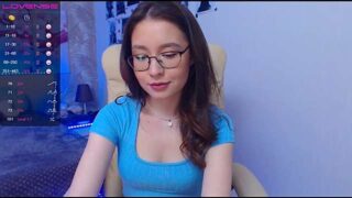 EliLively nude pussy closeups on cam for live sex video chat