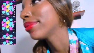Ella_jacobsx nude pussy closeups on cam for live sex video chat