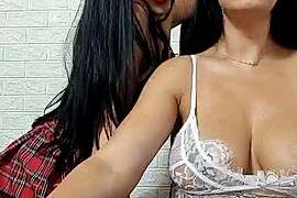 EmmaDarkx nude pussy closeups on cam for live sex video chat