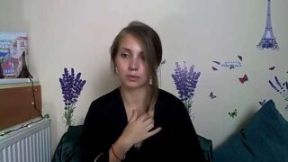Erica_Smile nude pussy closeups on cam for live sex video chat