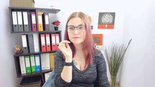 EvaMild nude pussy closeups on cam for live sex video chat