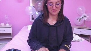 ?, ???????-?????? nude before cam – live sex chat