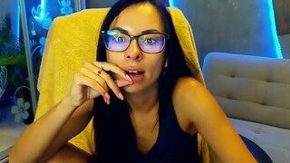 ?, ?Annet?? nude before cam – live sex chat