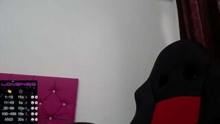 Fariha_menem nude pussy closeups on cam for live sex video chat