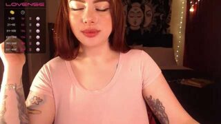 Fatal_Monic nude pussy closeups on cam for live sex video chat
