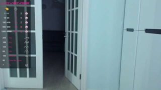 FoxxDi_ nude pussy closeups on cam for live sex video chat