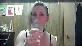 Fuckpig-811 nude pussy closeups on cam for live sex video chat