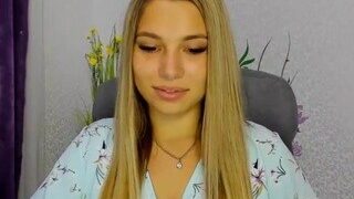 Goldd-fish nude before cam – live sex chat