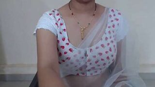 goldiwet nude pussy closeups on cam for live sex video chat