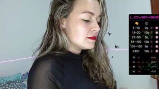 holly_cum1 nude pussy closeups on cam for live sex video chat
