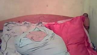 honeyxl nude pussy closeups on cam for live sex video chat