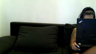 hotmesscouple nude pussy closeups on cam for live sex video chat