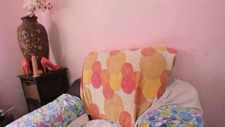 HotSweetAngel nude pussy closeups on cam for live sex video chat