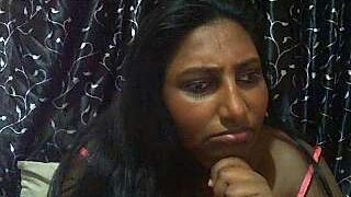indiandiya nude pussy closeups on cam for live sex video chat