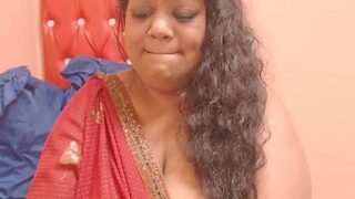 INDIANFLOWERX nude pussy closeups on cam for live sex video chat