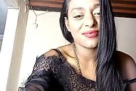 Indianhottie04 nude pussy closeups on cam for live sex video chat