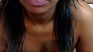 ITSALLABOUTAZZ nude pussy closeups on cam for live sex video chat