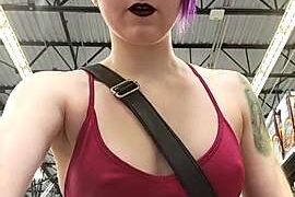 Ivey_and_James nude pussy closeups on cam for live sex video chat