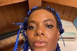 IvySatinee nude pussy closeups on cam for live sex video chat